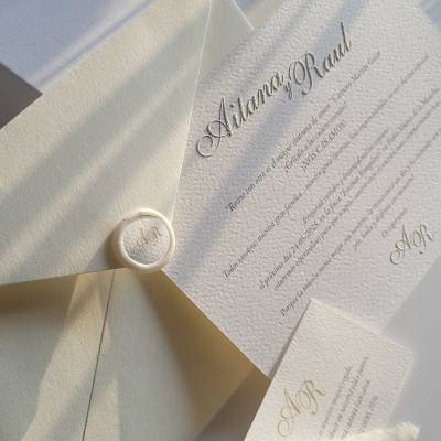 Modelo Grabado Relieve